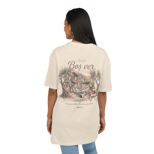 demli – Boş ver. · Oversized Tee